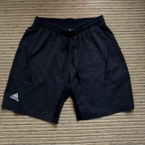 3 Adidas Tennis shorts μέγεθος L όλα μαζί