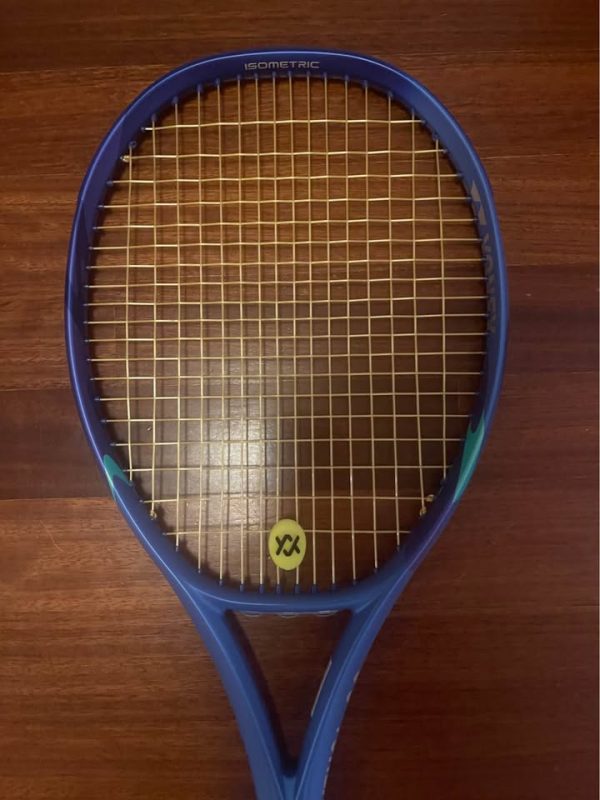 Yonex Ezone 100 (2025) 300gr L2 - Image 4
