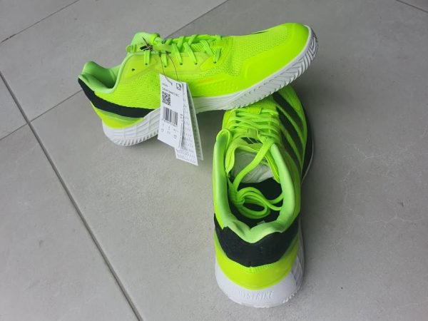Adidas Defiant Speed Clay 43 1/3  Καινούργια και μπλούζα adidas polo Large - Image 2