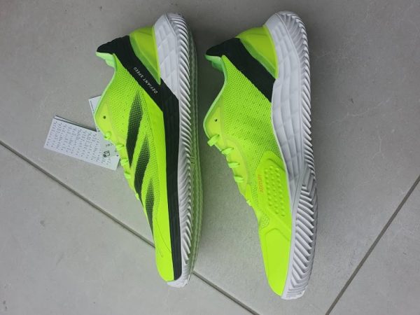 Adidas Defiant Speed Clay 43 1/3  Καινούργια και μπλούζα adidas polo Large - Image 3