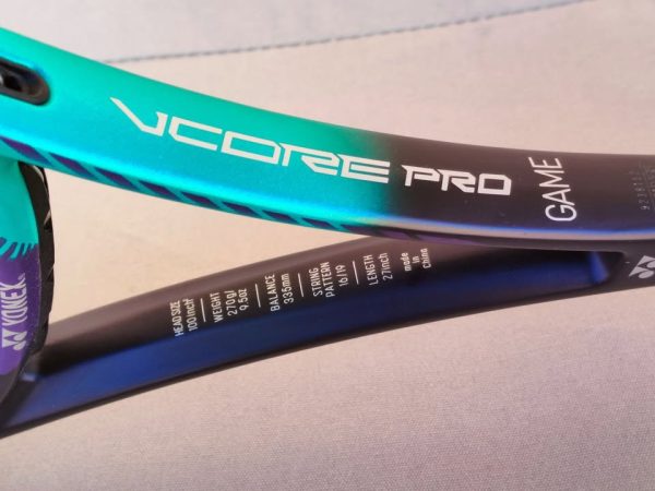YONEX V CORE PRO GRIP 3,  275 GR - Image 3