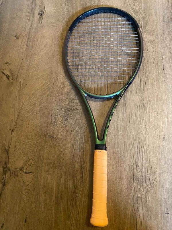 Wilson Blade 98 v8 16/19 L3 AluPower strings ( excellent condition ) - Image 2