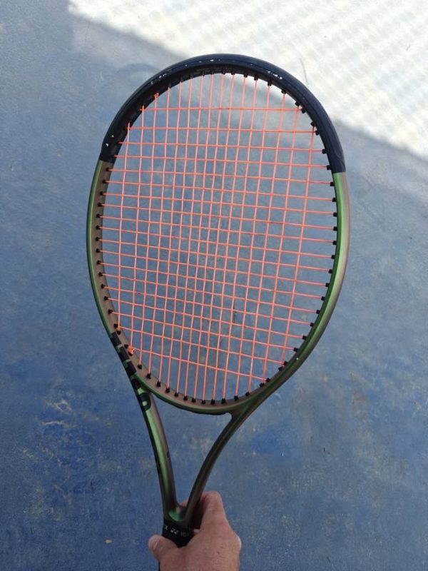 Wilson Blade V8 100 inc