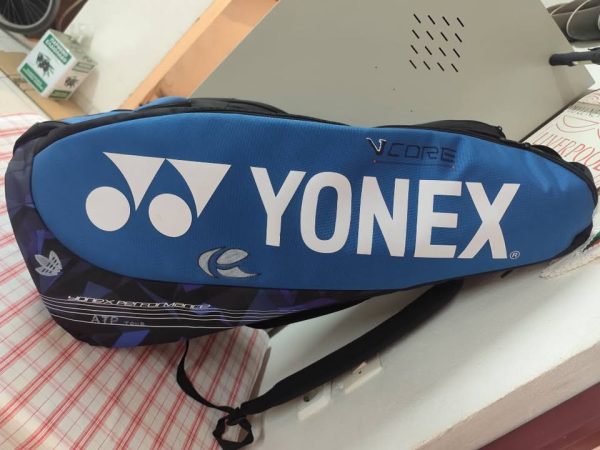 Yonex Vcore100L 285gr. X2+ thermobag yonex - Image 6