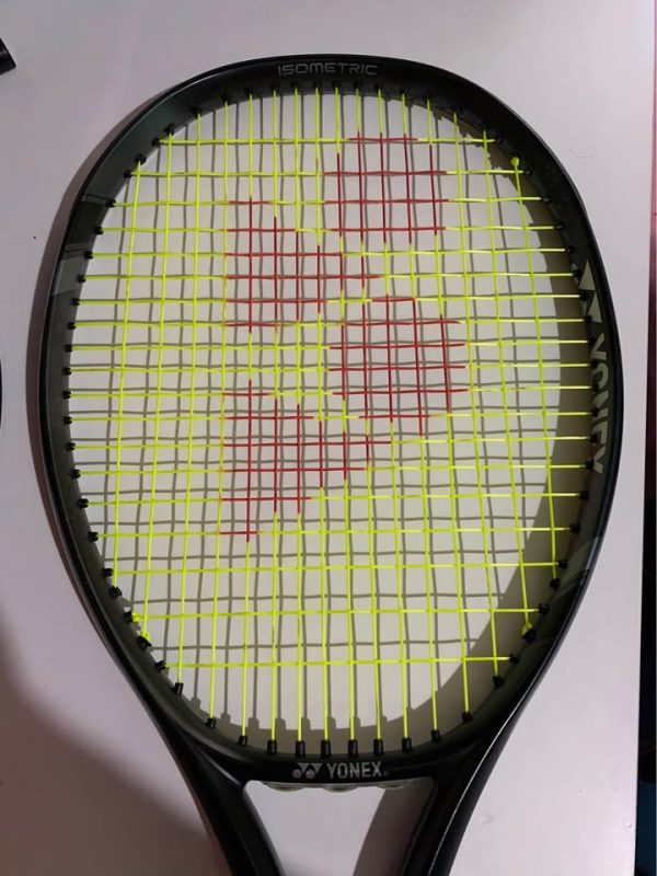Yonex Ezone 100 2023 - Image 2