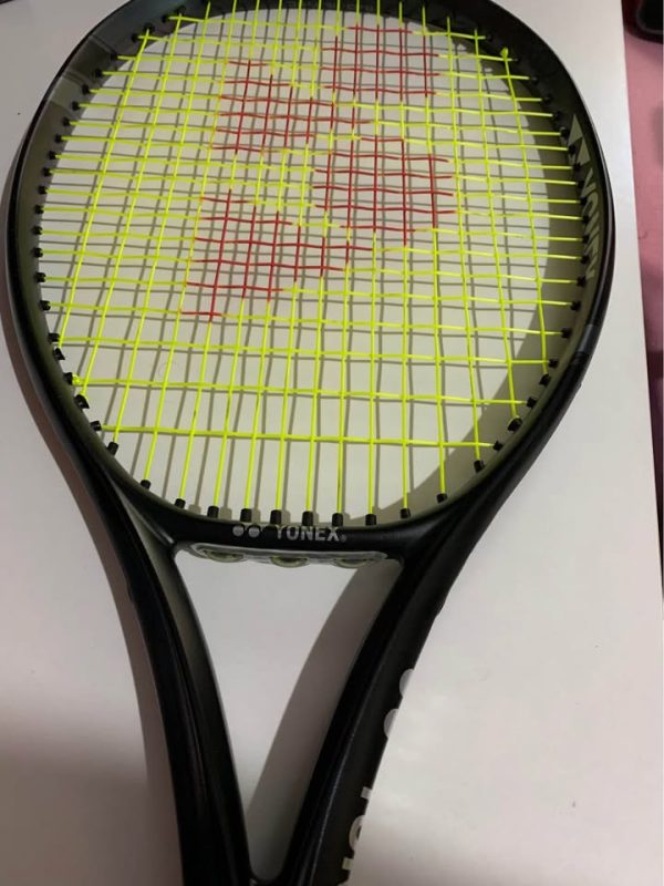 Yonex Ezone 100 2023