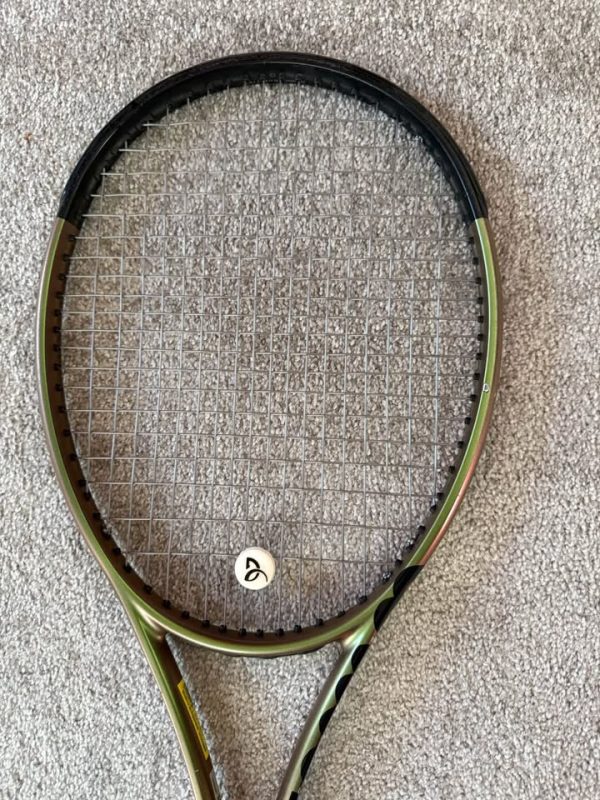 Wilson Blade 98 18x20 v8 - Image 3