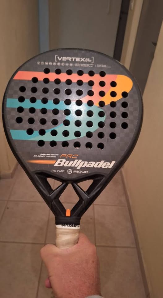 Τσάντα και ρακέτα padel - Image 3