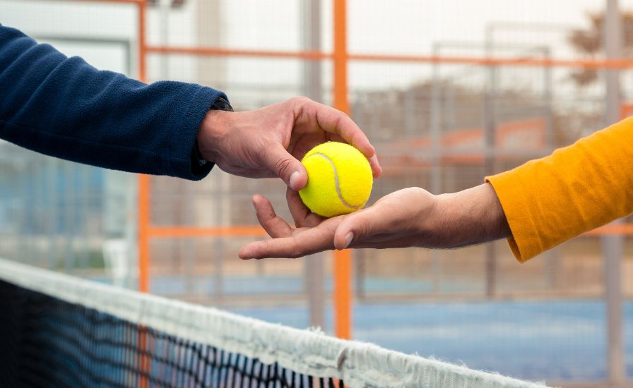Padel: Απειλή για το τένις ή νέα εποχή για τα αθλήματα με ρακέτα;