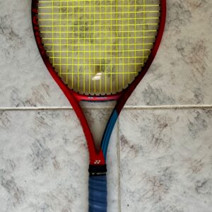 Yonex Vcore 100