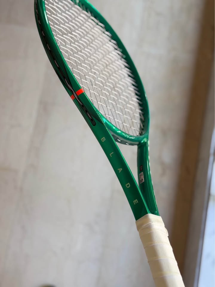 Πωλείται/Ανταλλάσσεται Wilson Blade PRO 100 L2