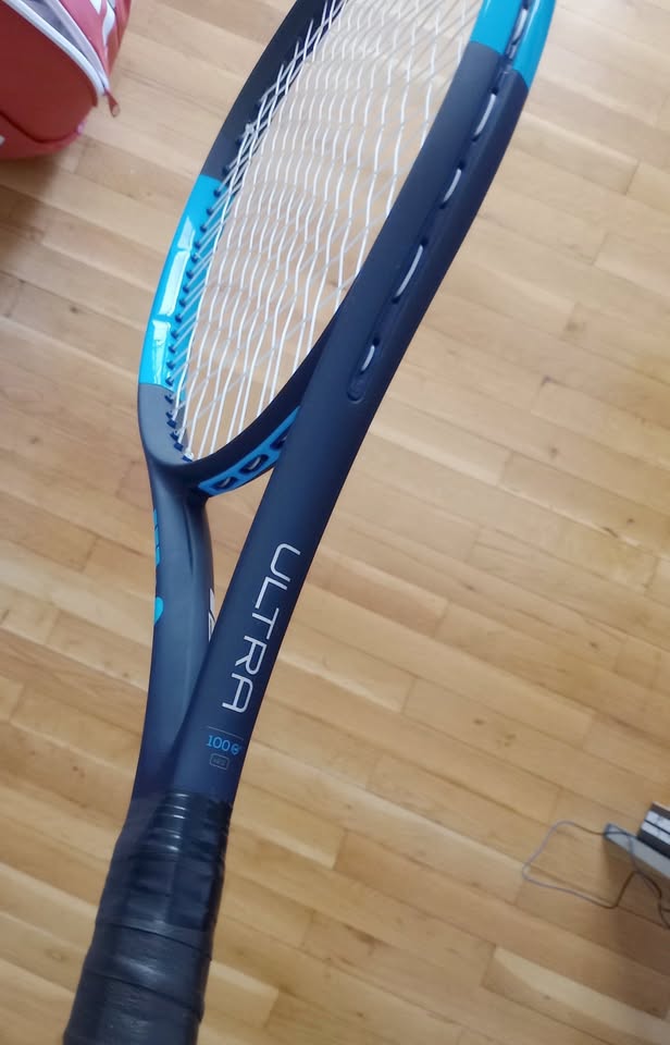 Wilson Ultra 100 V2 Countervail - Image 3