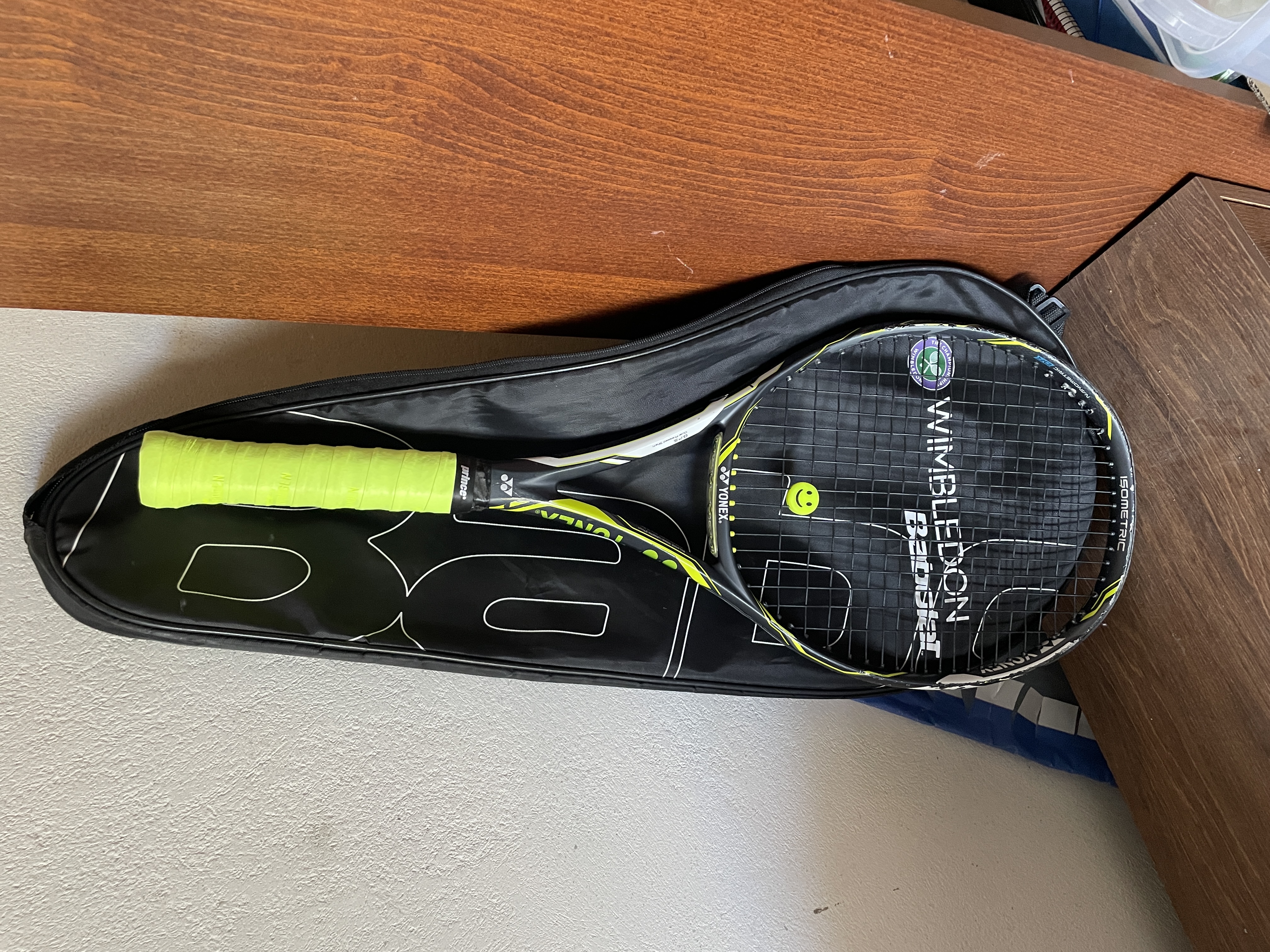Yonex Ezone DR98 (310gr) - Grip size (2) - Image 3