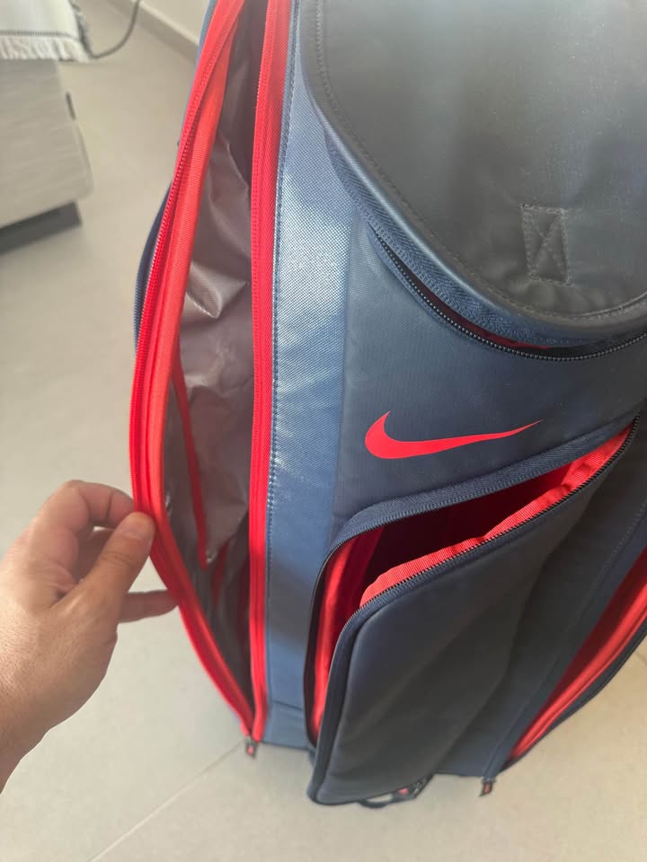 Nike Court Tech 1 Tennis Bag - Image 6