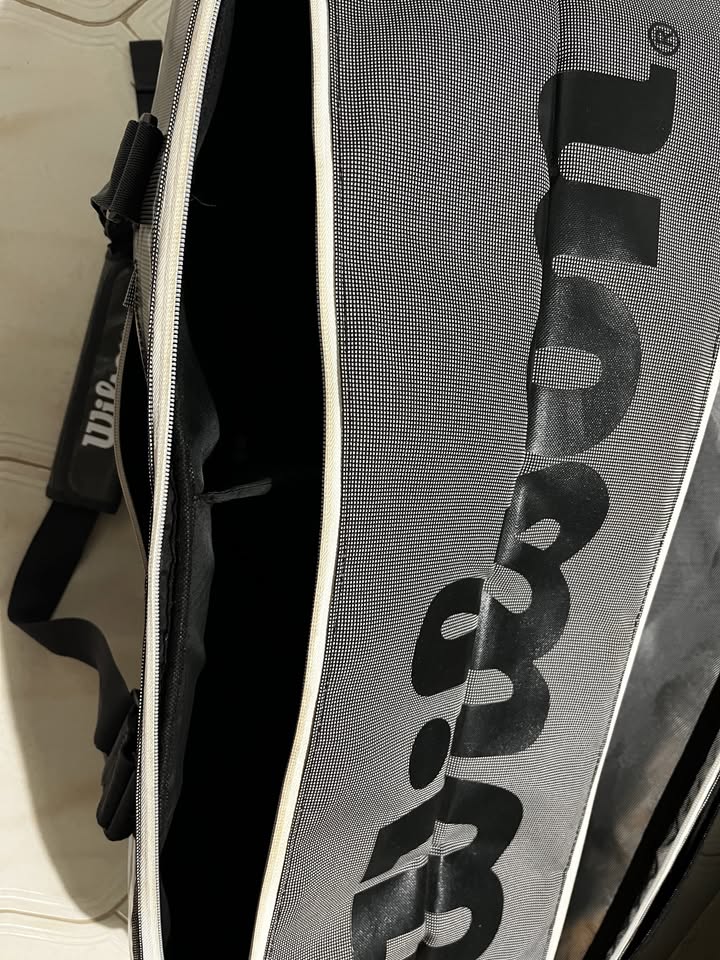 Wilson Super Tour 2 Comp Large Black/Grey - Image 6