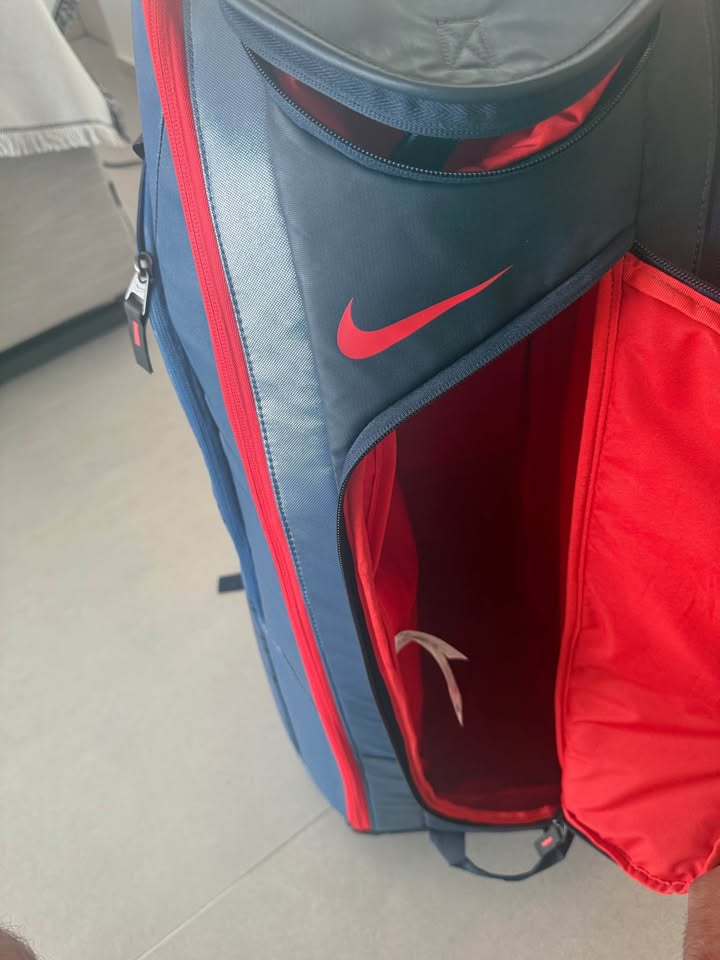 Nike Court Tech 1 Tennis Bag - Image 5
