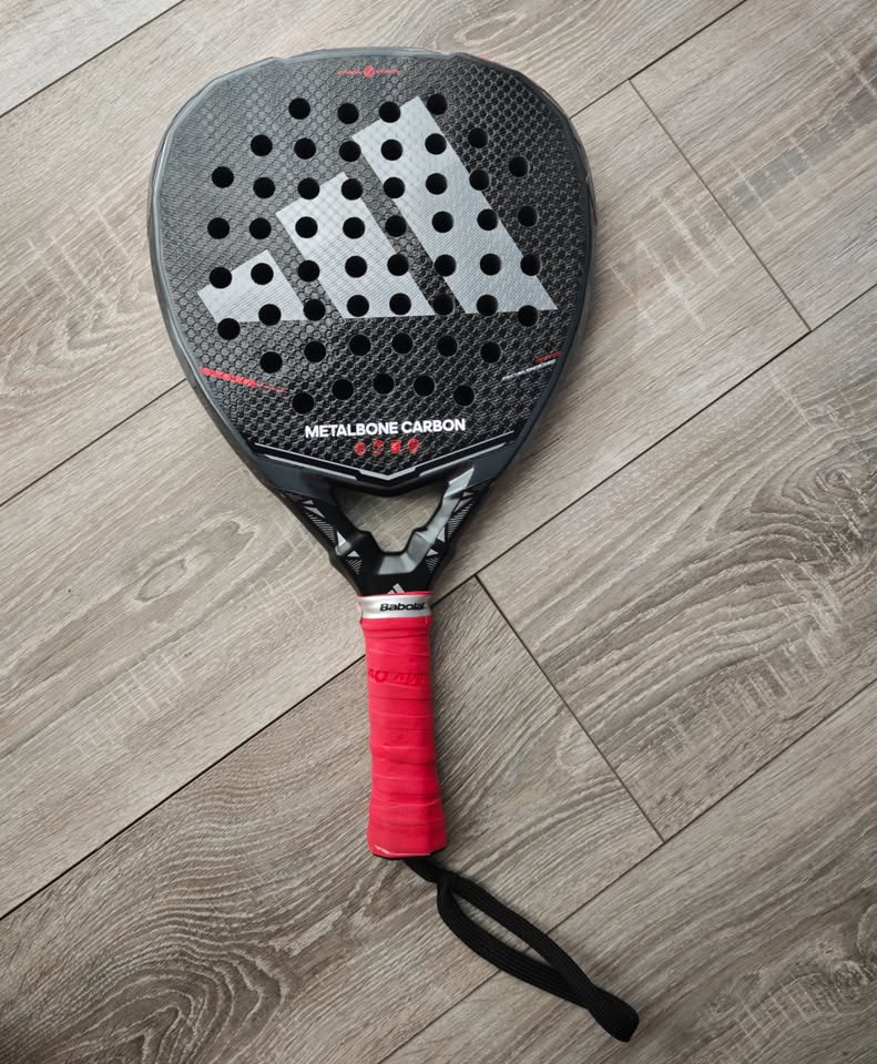 Adidas Metalbone Carbon 2026