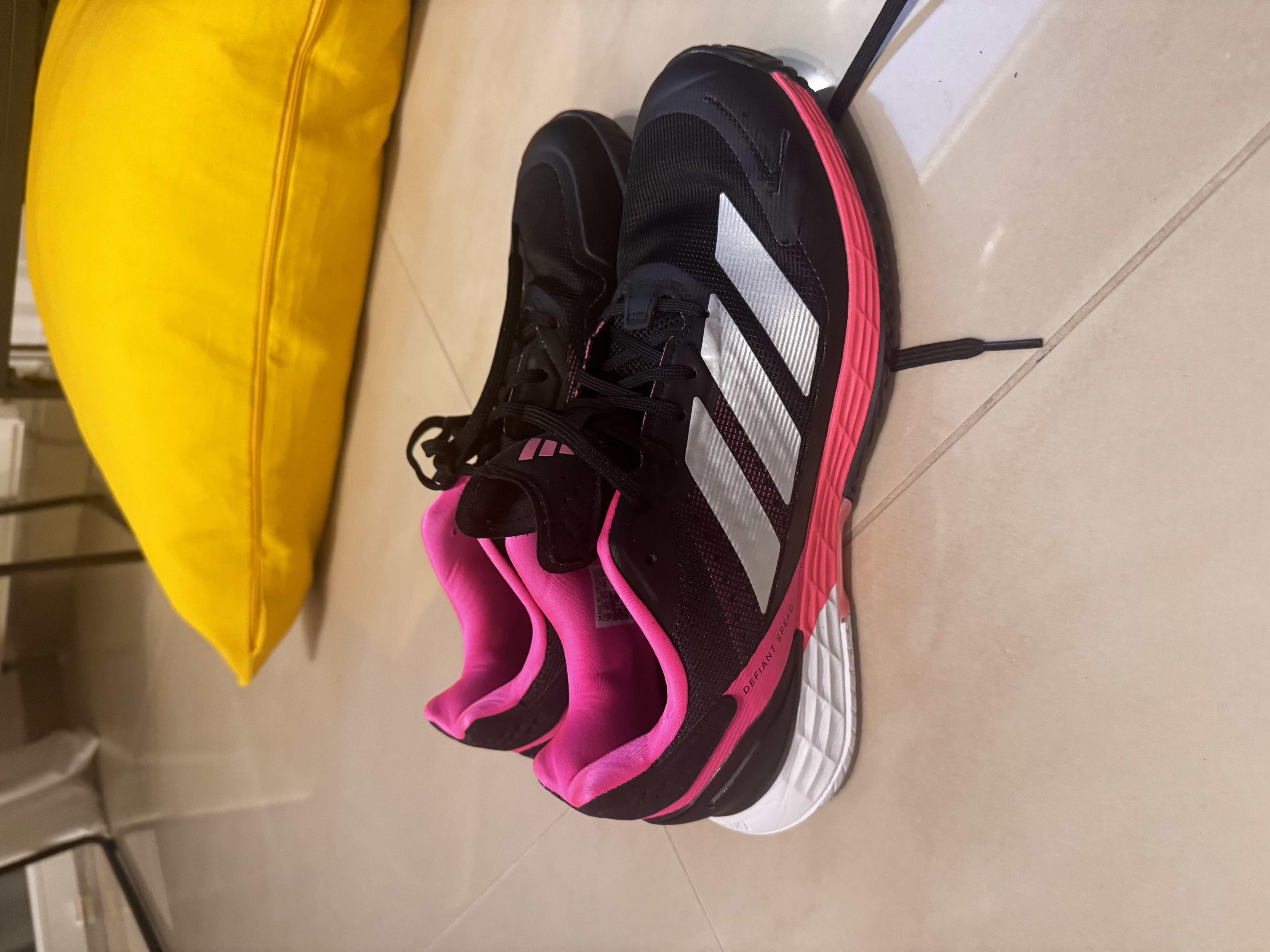 Adidas Defiant speed 2 tennis shoes - Image 3