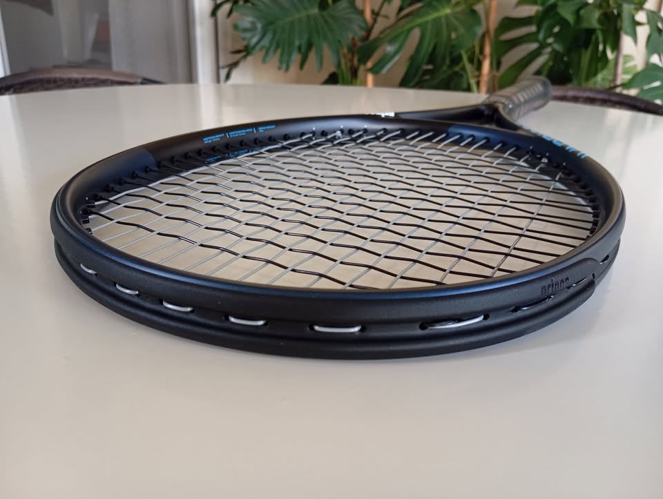 Prince Warrior 100 (300g) . Κατάσταση: 10/10 ! Έχει παίξει 3-4 φορές ! Κανένα σημάδι ή χτύπημα !