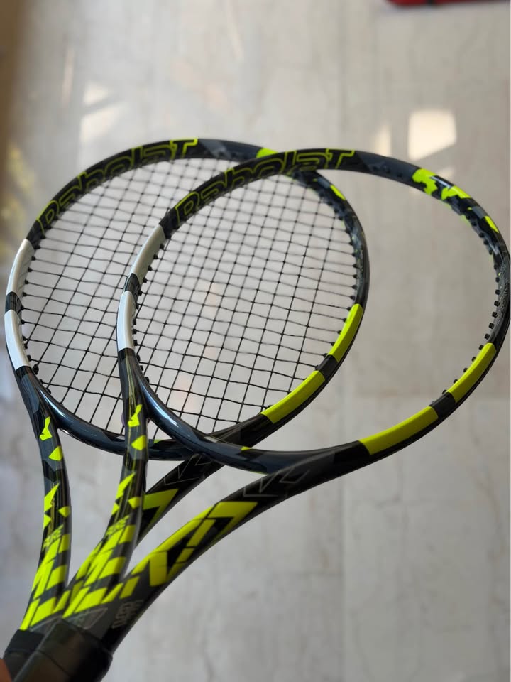 Πωλούνται 2x Babolat Pure Aero 98 2023 Al2 - Image 2