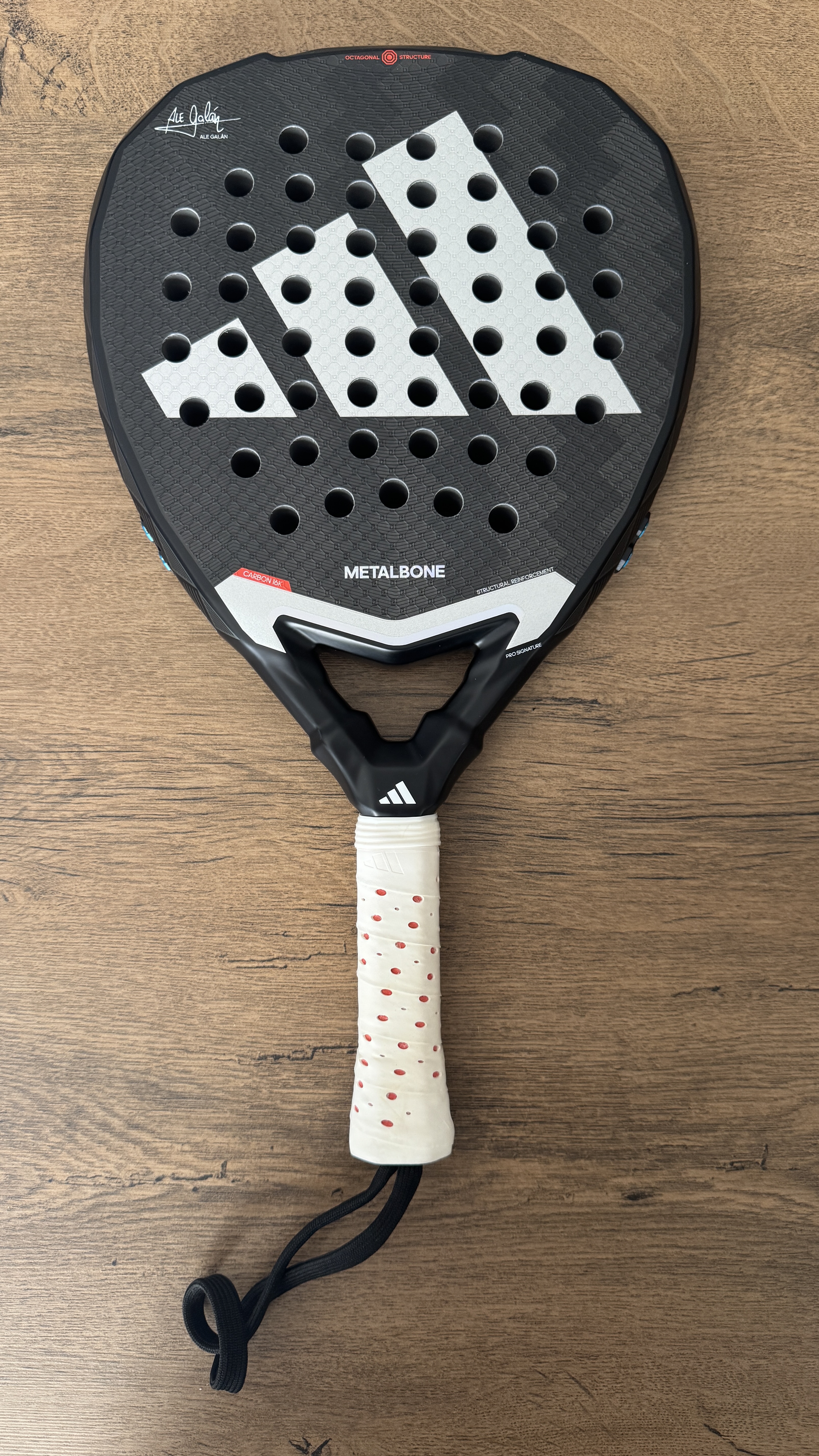Ρακέτα padel Adidas Metalbone 3.4 2025 Ale Galan