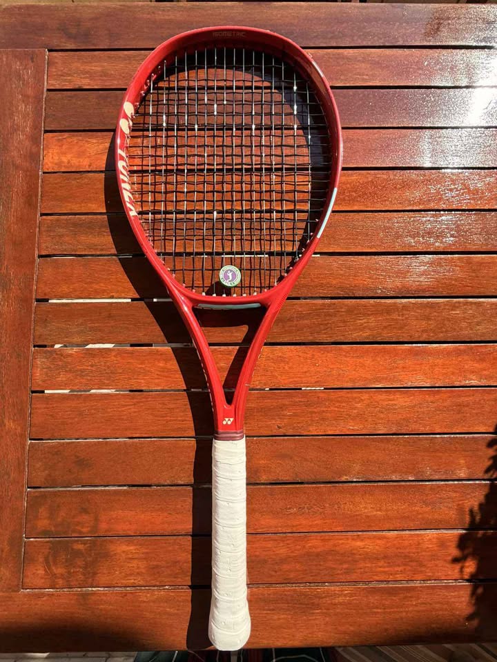Yonex Vcore 98 2026 305gr L2 + Bag Yonex - Image 7