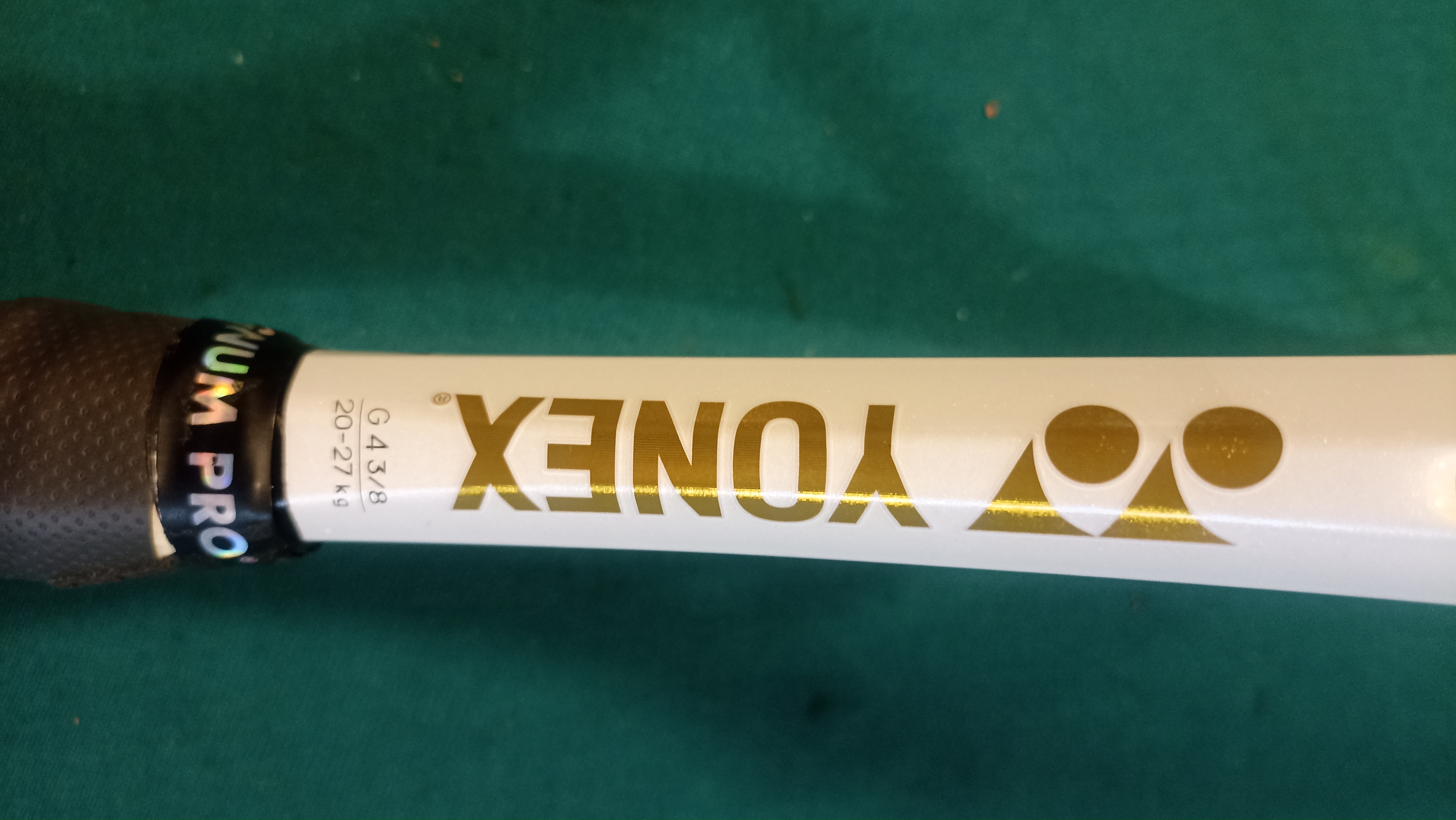 Yonex percept olive green 100 - Image 4